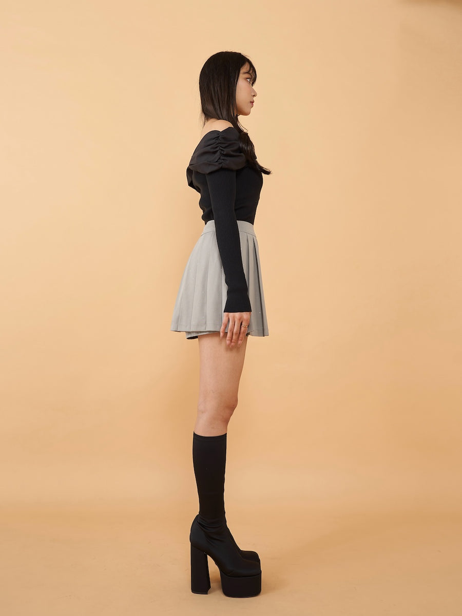 モデル:163cm(着用サイズ:FREE 着用カラー:BLK)