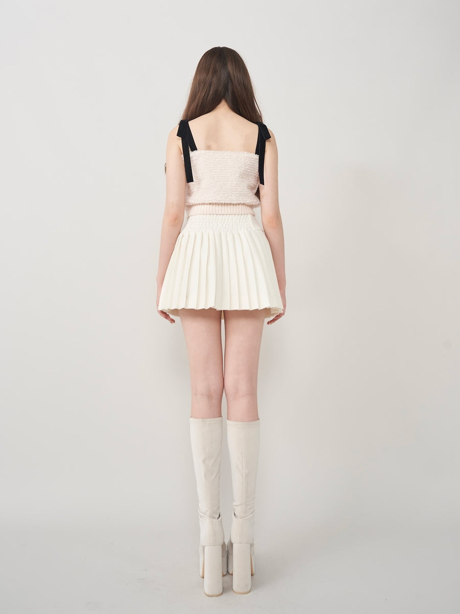 モデル:165cm(着用サイズ:FREE 着用カラー:IVO)