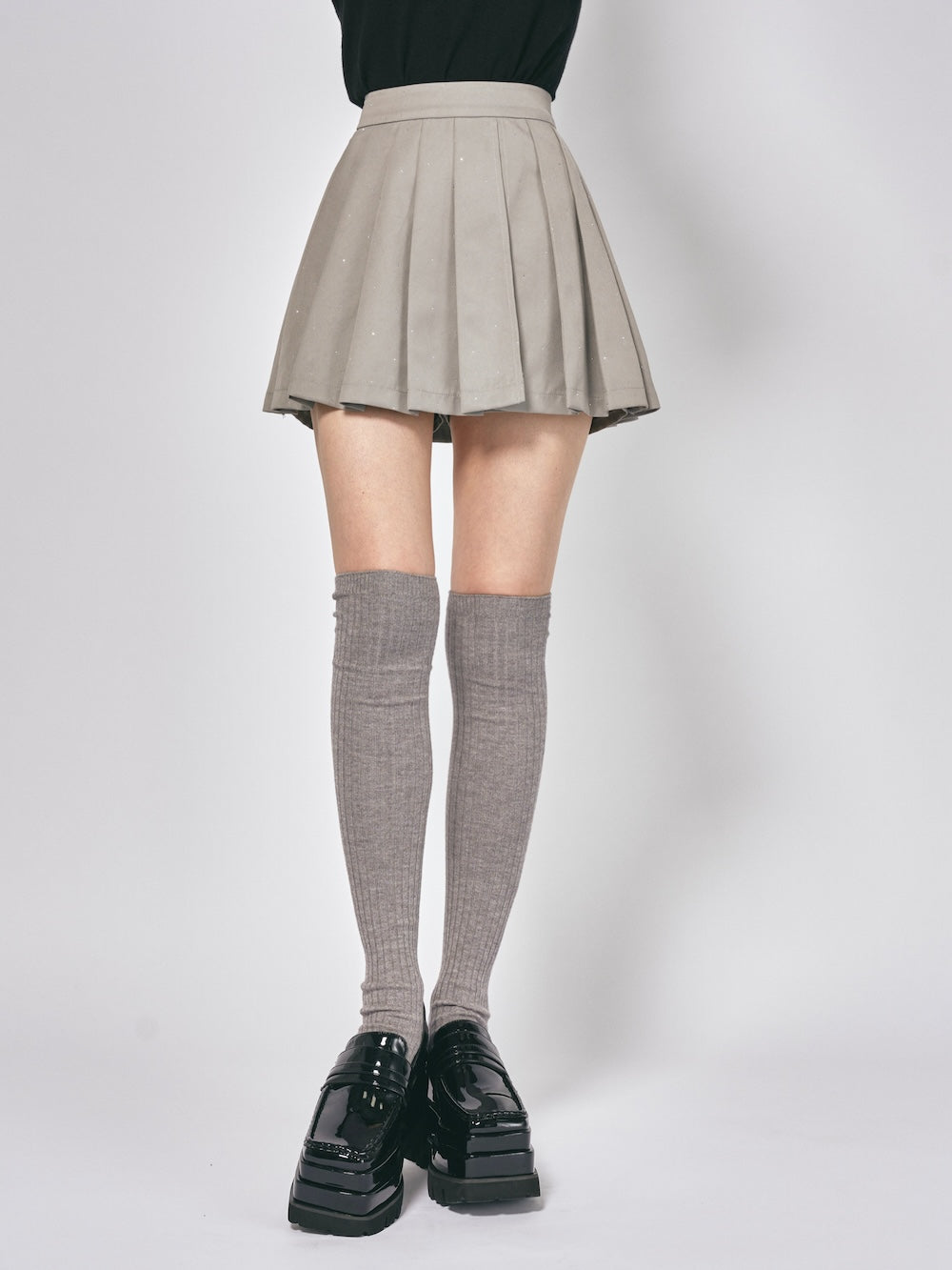 モデル:160cm(着用サイズ:S 着用カラー:GRY)
