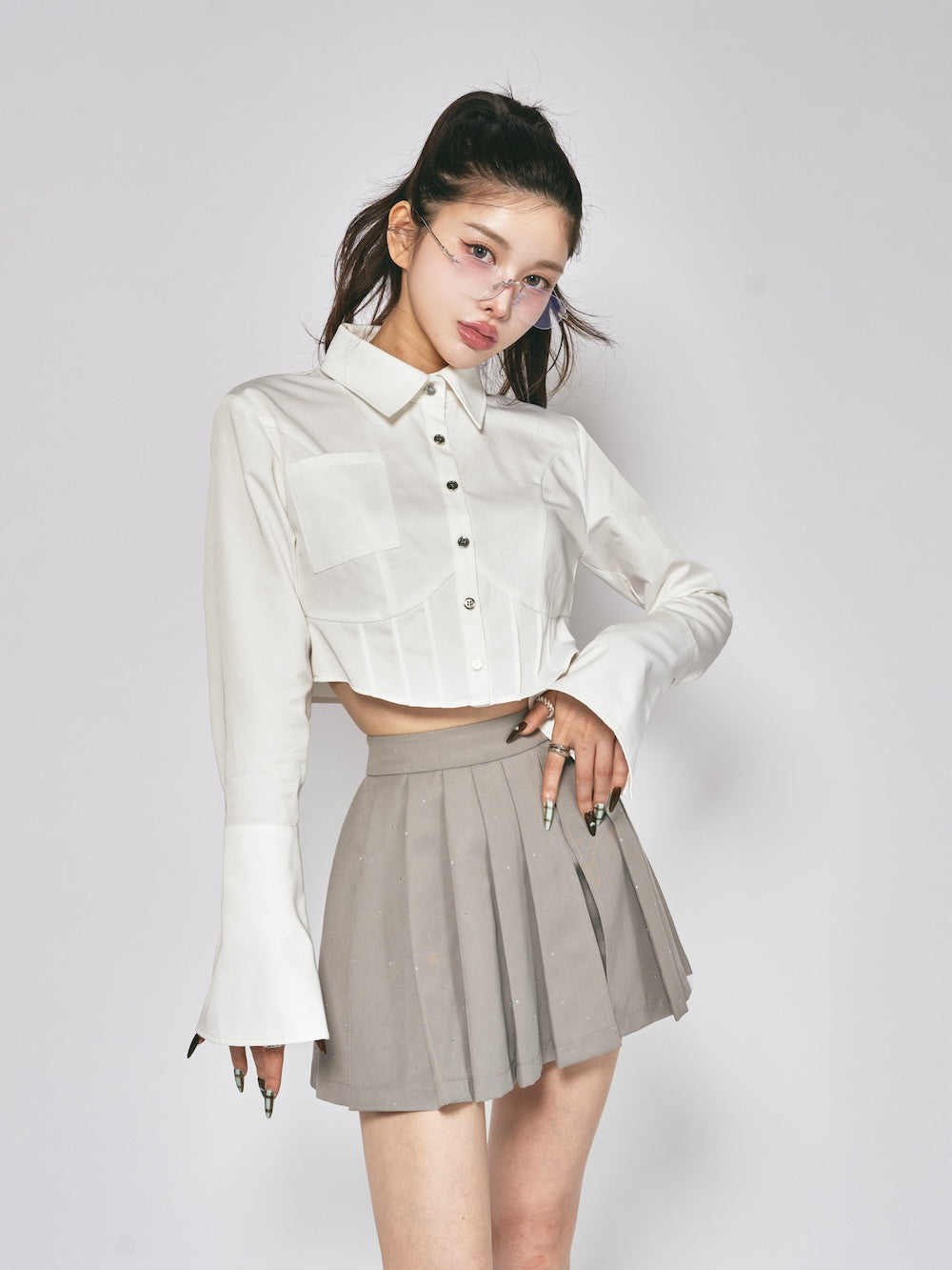 モデル:160cm(着用サイズ:S 着用カラー:GRY)