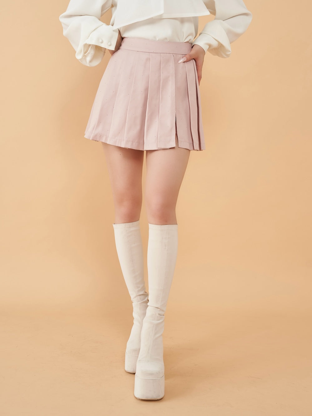モデル:158cm(着用サイズ:S 着用カラー:PNK)