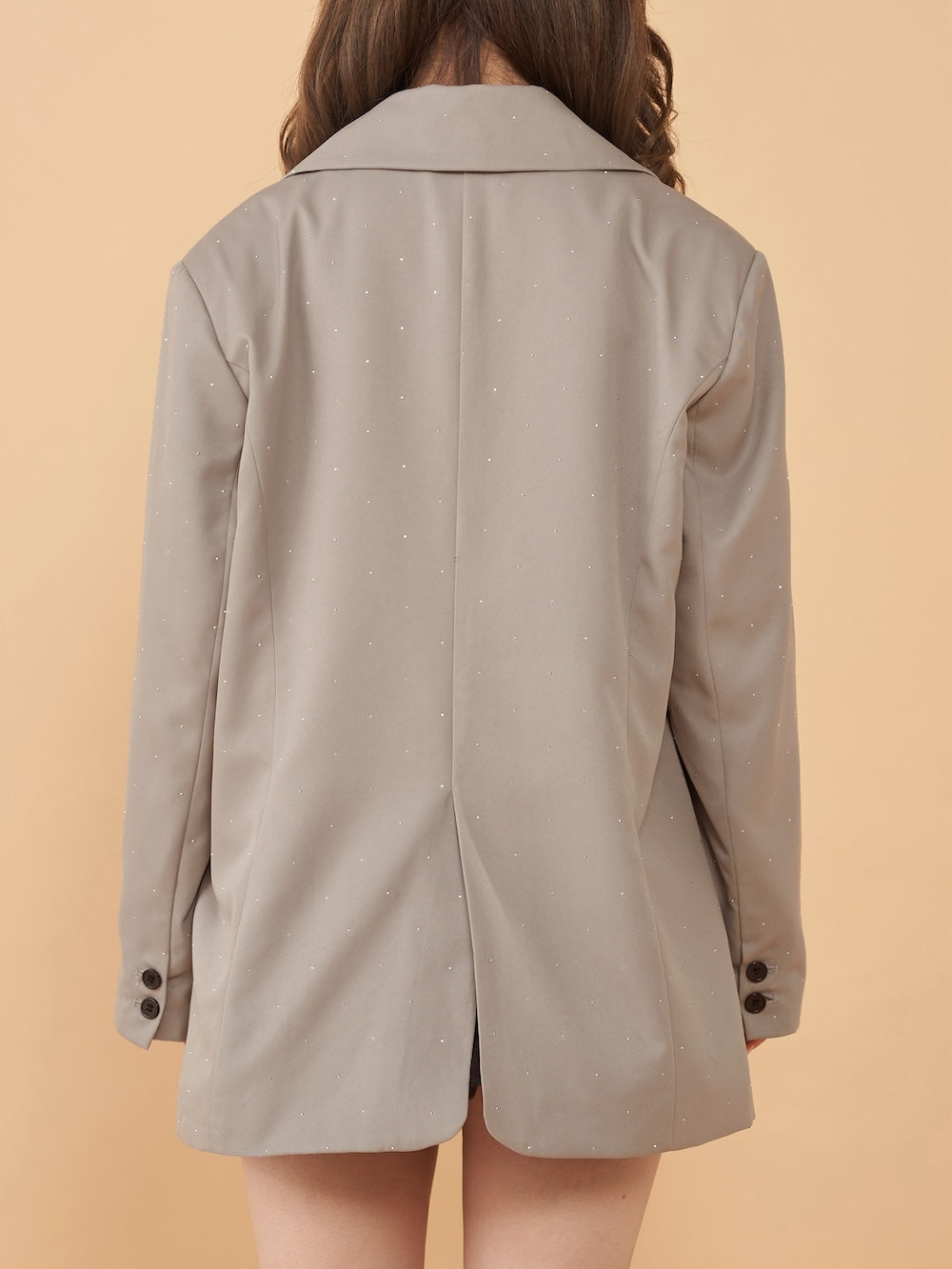 モデル:158cm(着用サイズ:FREE 着用カラー:GRY)