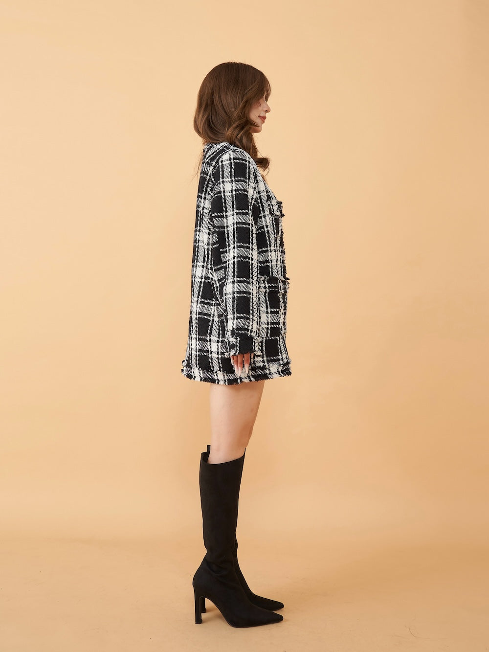 モデル:158cm(着用サイズ:FREE 着用カラー:BLK)