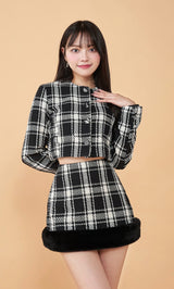モデル:163cm(着用サイズ:FREE 着用カラー:BLK)