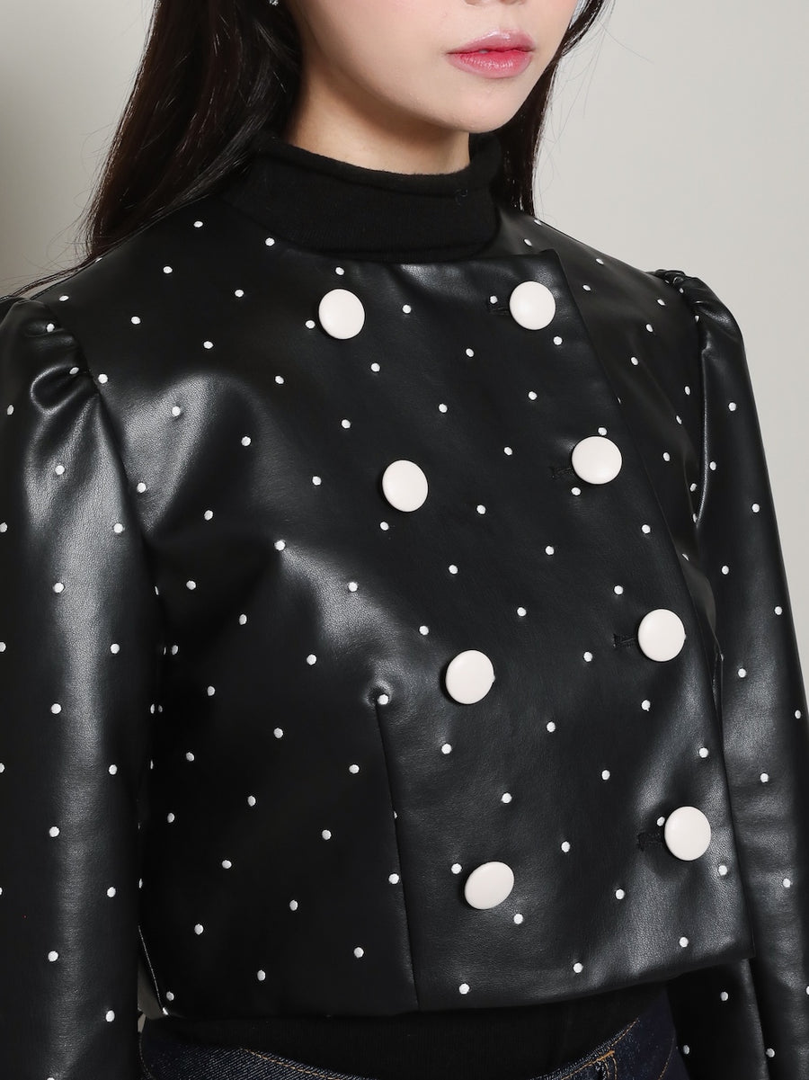 モデル:163cm(着用サイズ:FREE 着用カラー:BLK)