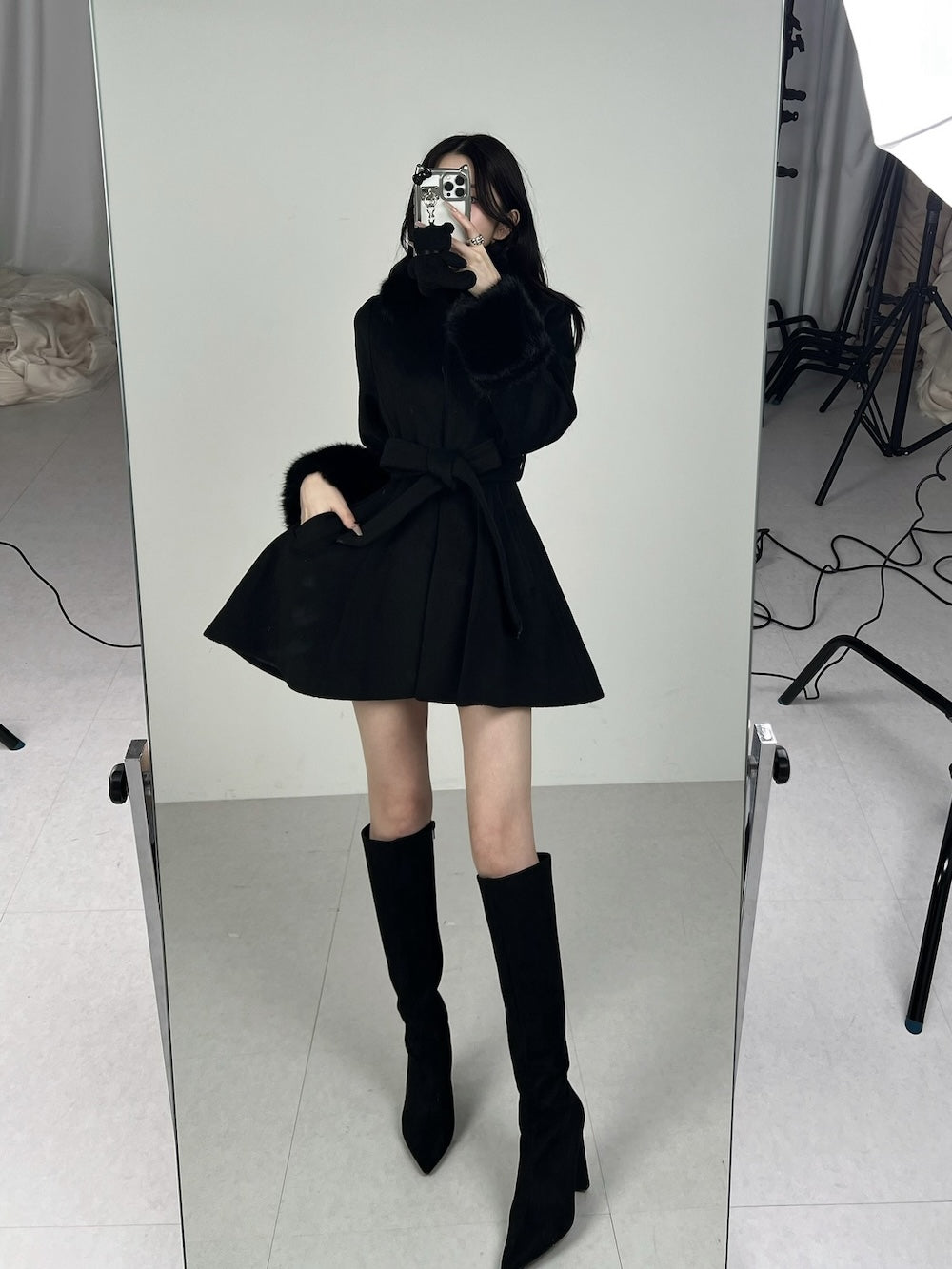 モデル:160cm(着用サイズ:FREE 着用カラー:BLK)