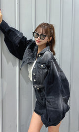 モデル:158cm(着用サイズ:FREE 着用カラー:BLK)