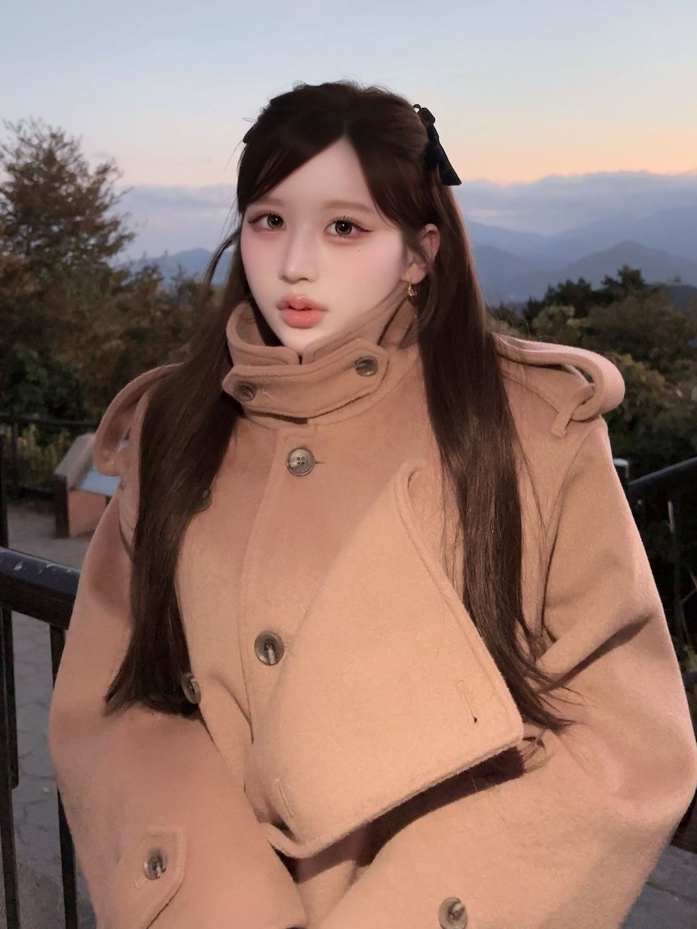 モデル:165cm(着用サイズ:FREE 着用カラー:CAM)