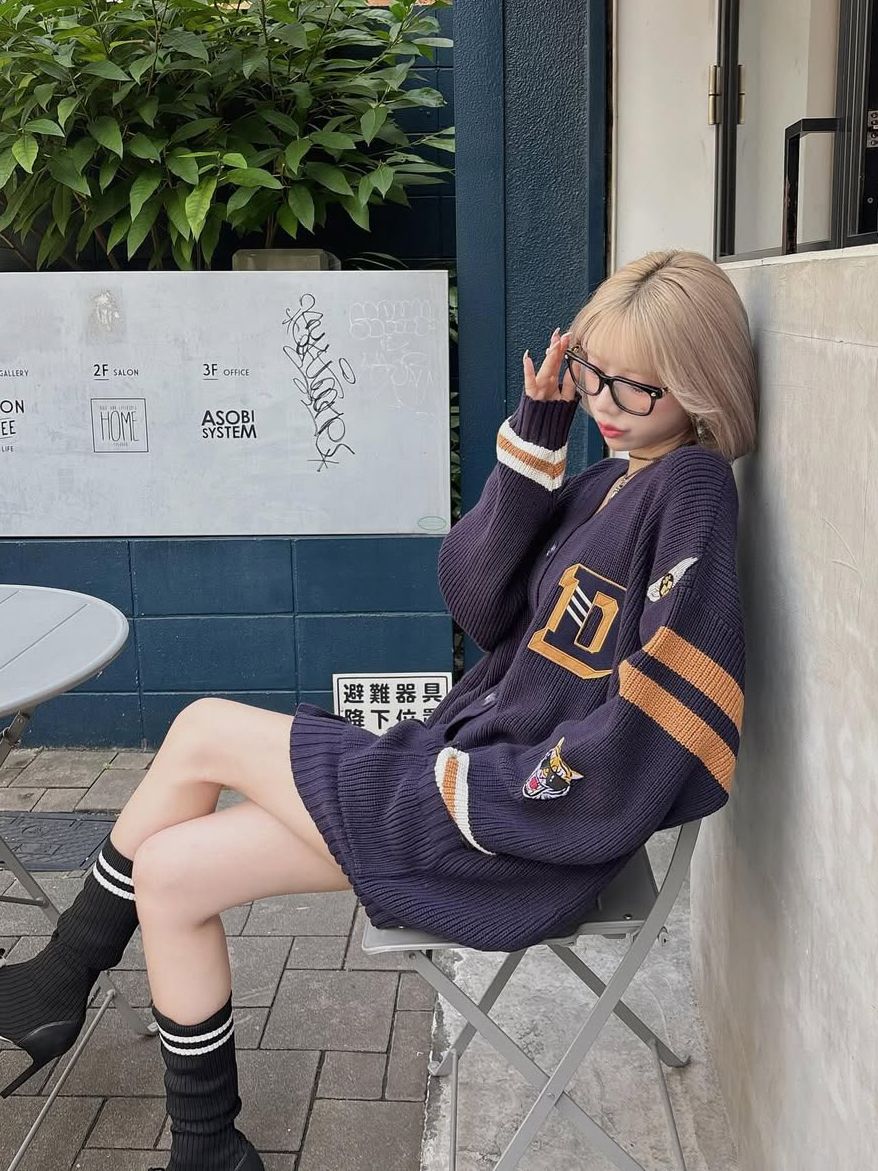 モデル:155cm(着用サイズ:FREE 着用カラー:NVY)