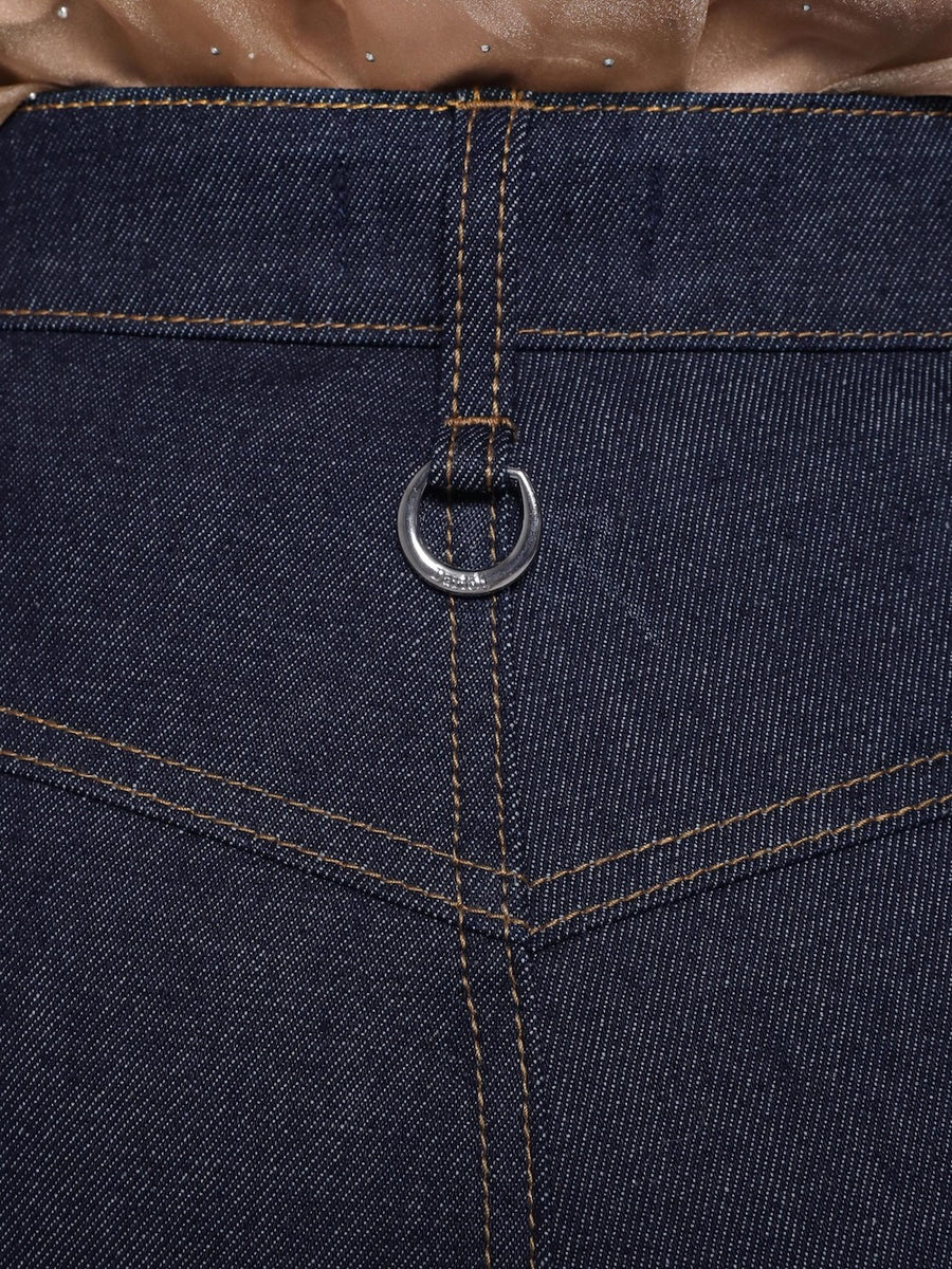 モデル:163cm(着用サイズ:S 着用カラー:IND)