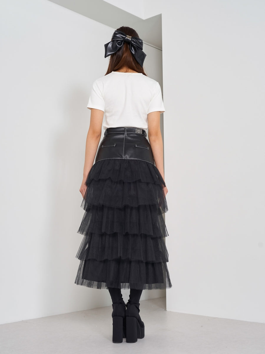 モデル:163cm(着用サイズ:S 着用カラー:BLK)