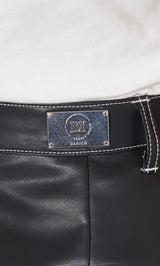 モデル:163cm(着用サイズ:S 着用カラー:BLK)