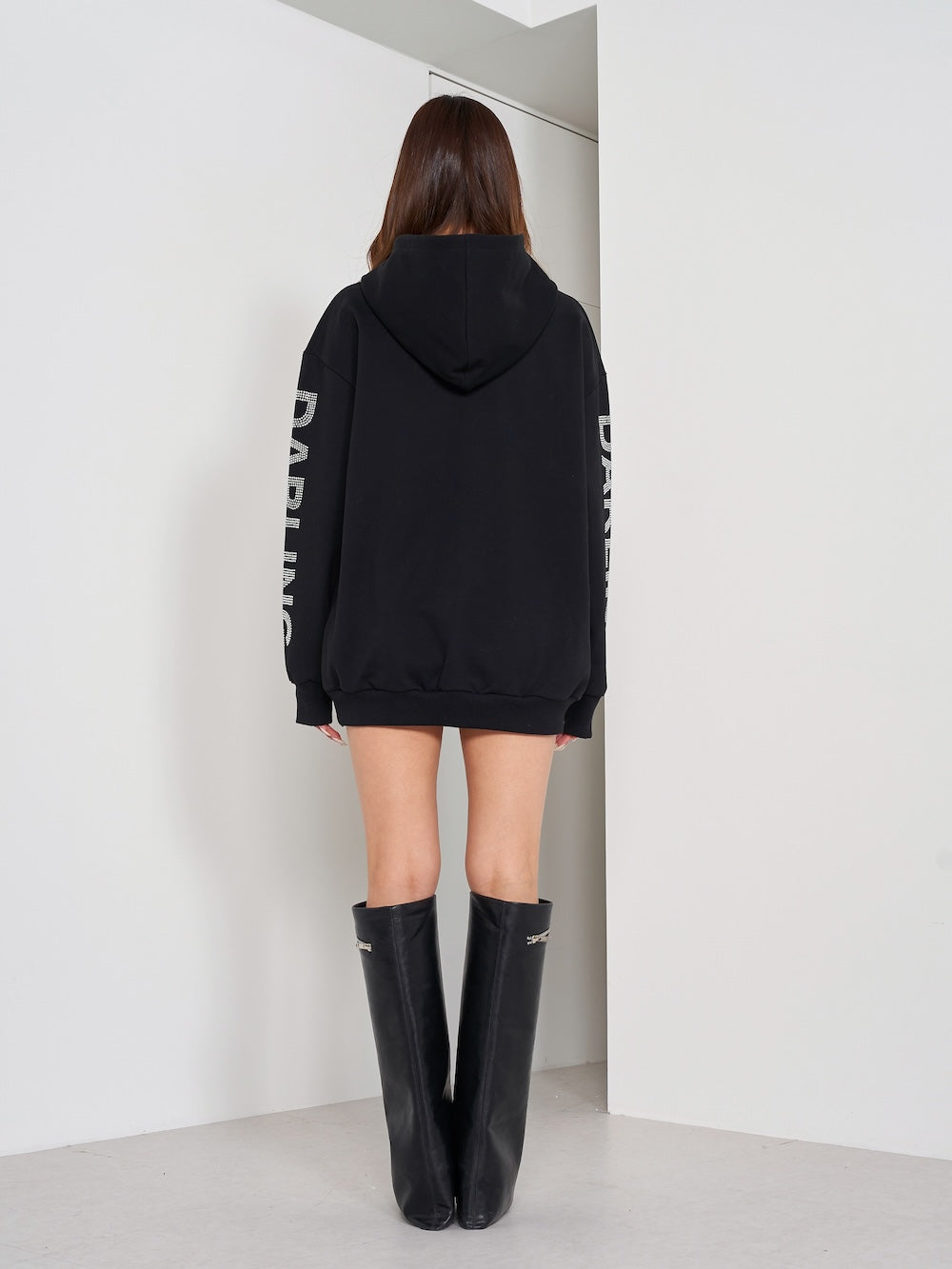 モデル:163cm(着用サイズ:FREE 着用カラー:BLK)