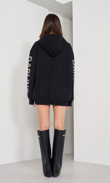 モデル:163cm(着用サイズ:FREE 着用カラー:BLK)
