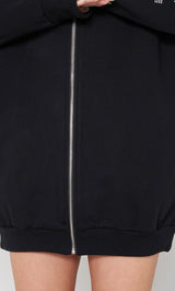 モデル:163cm(着用サイズ:FREE 着用カラー:BLK)