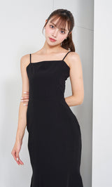 モデル:163cm(着用サイズ:FREE 着用カラー:BLK)
