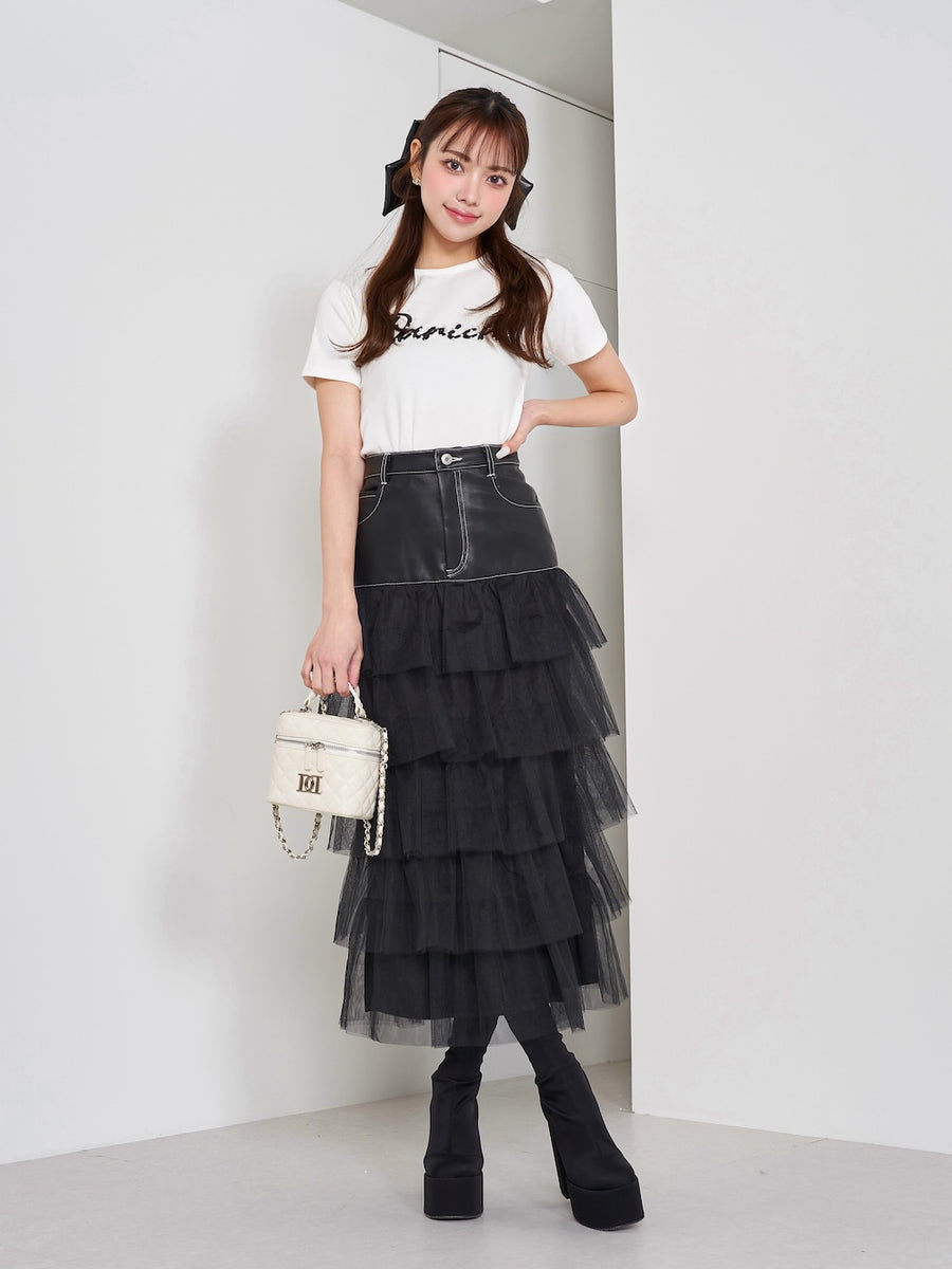 モデル:163cm(着用サイズ:S 着用カラー:BLK)