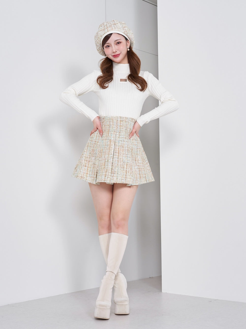 モデル:158cm(着用サイズ:S 着用カラー:IVO)