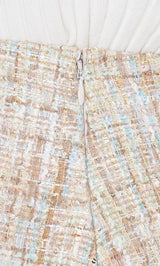 モデル:158cm(着用サイズ:S 着用カラー:IVO)