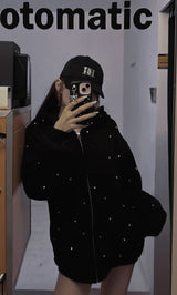 モデル:164cm(着用サイズ:FREE 着用カラー:BLK)