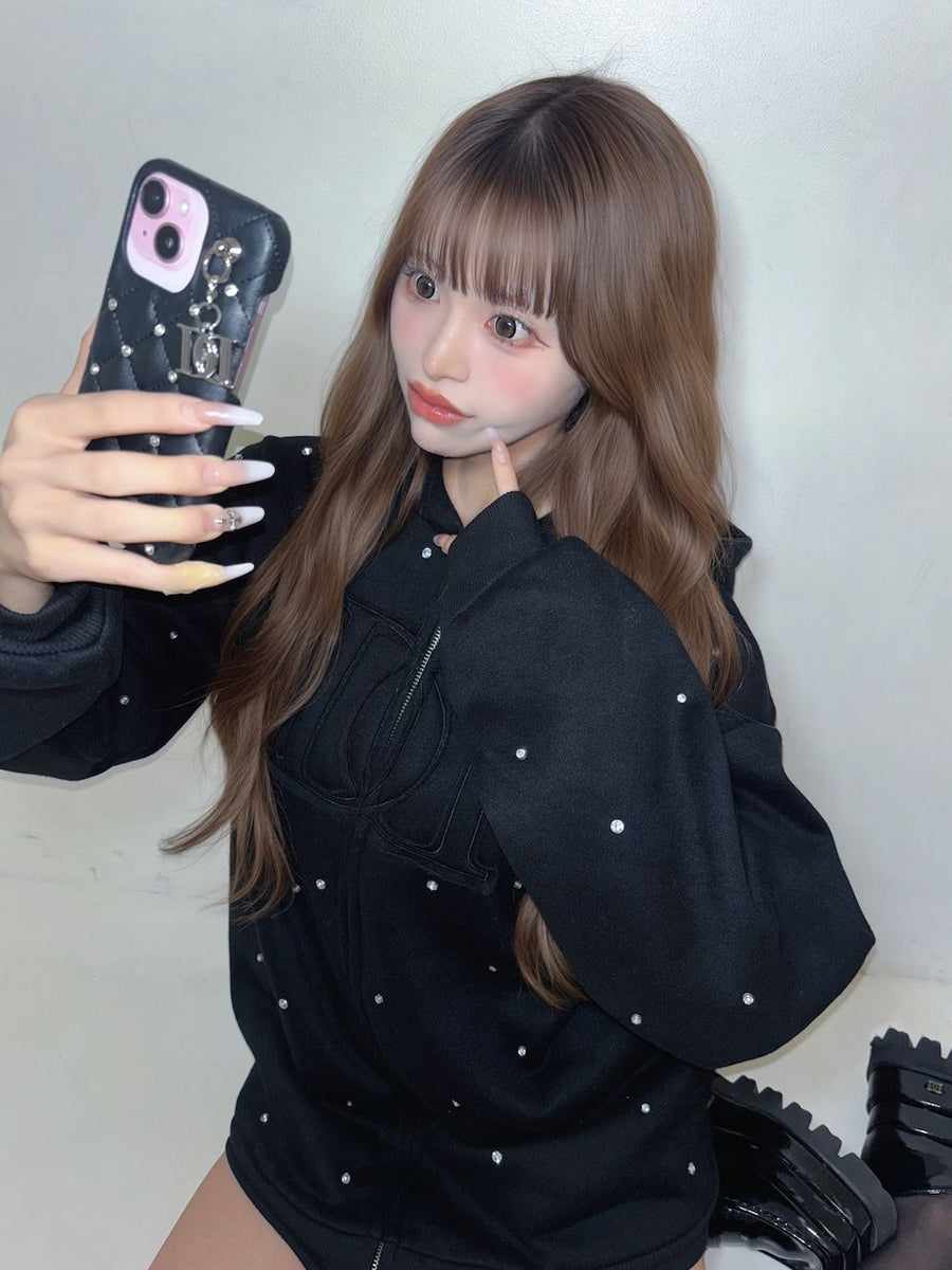 モデル:158cm(着用サイズ:FREE 着用カラー:BLK)