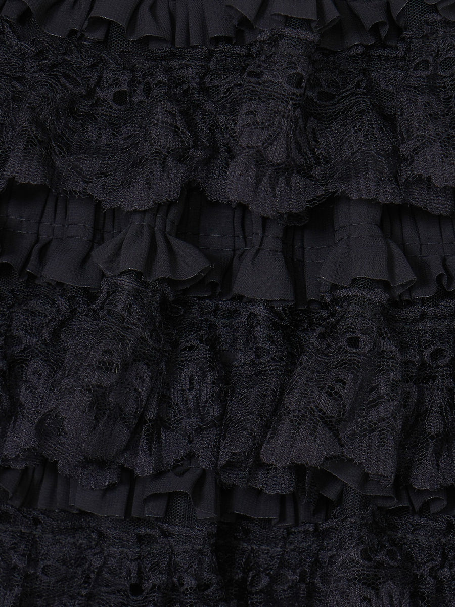 モデル:165cm(着用サイズ:FREE 着用カラー:BLK)