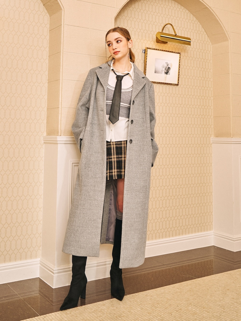 モデル:173cm(着用サイズ:FREE 着用カラー:GRY)