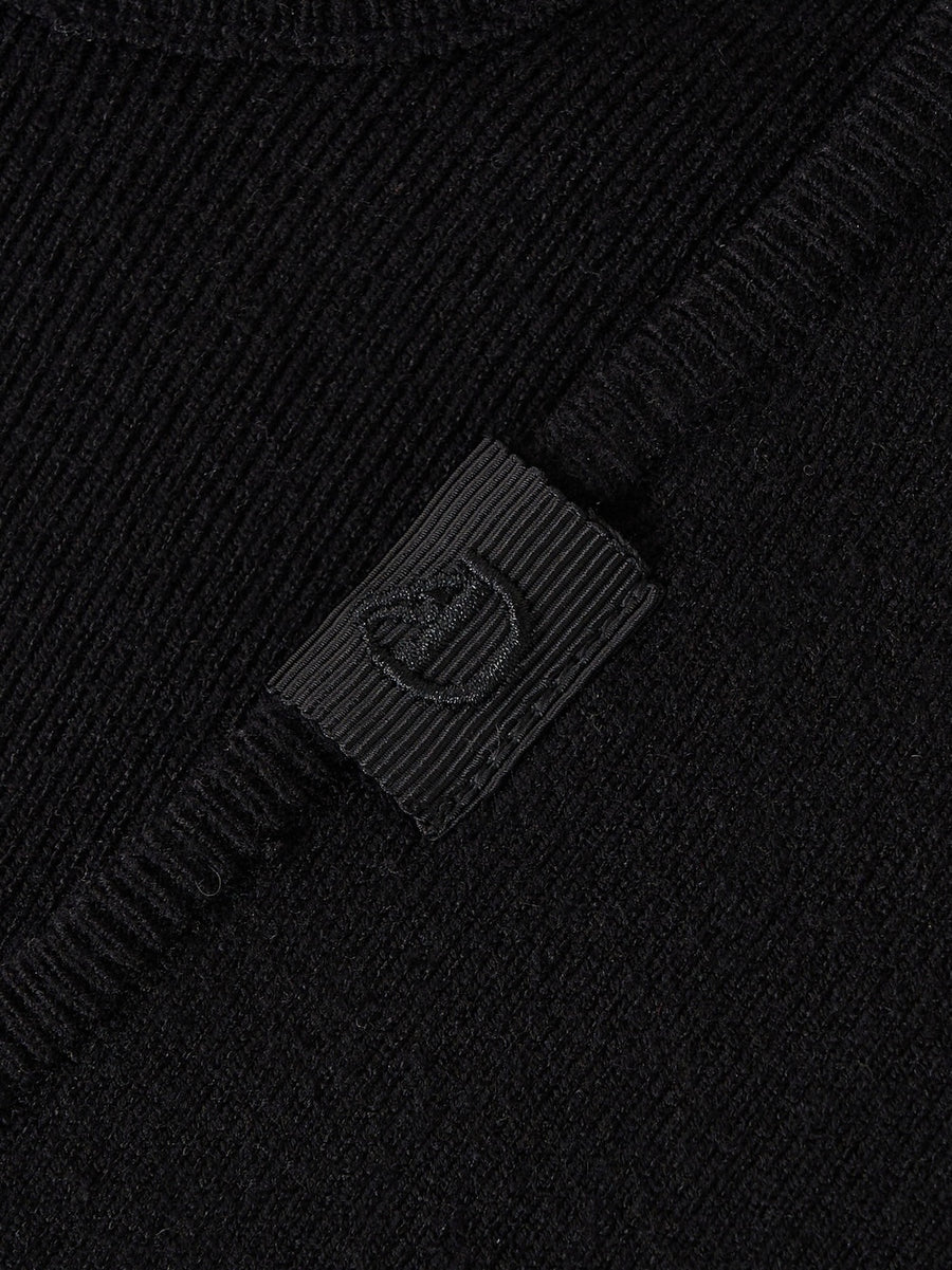 モデル:163cm(着用サイズ:FREE 着用カラー:BLK)