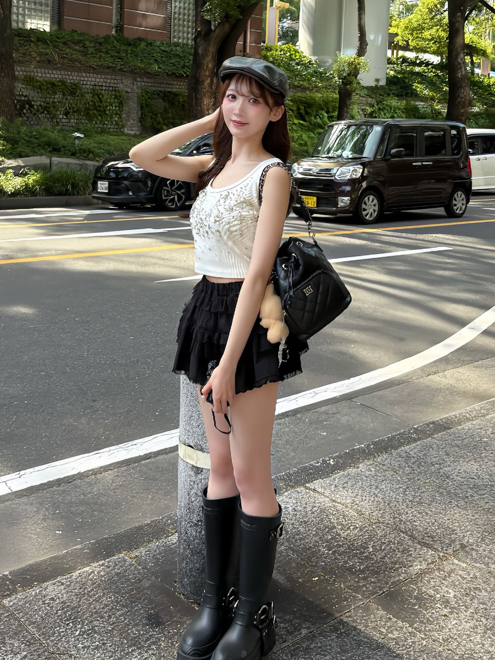 モデル:160cm(着用サイズ:FREE 着用カラー:WHT)