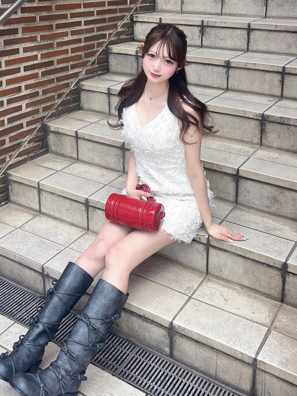 モデル:158cm(着用サイズ:FREE 着用カラー:IVO)