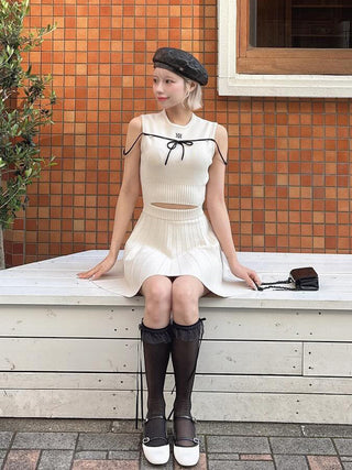 モデル:155cm(着用サイズ:FREE 着用カラー:IVO)