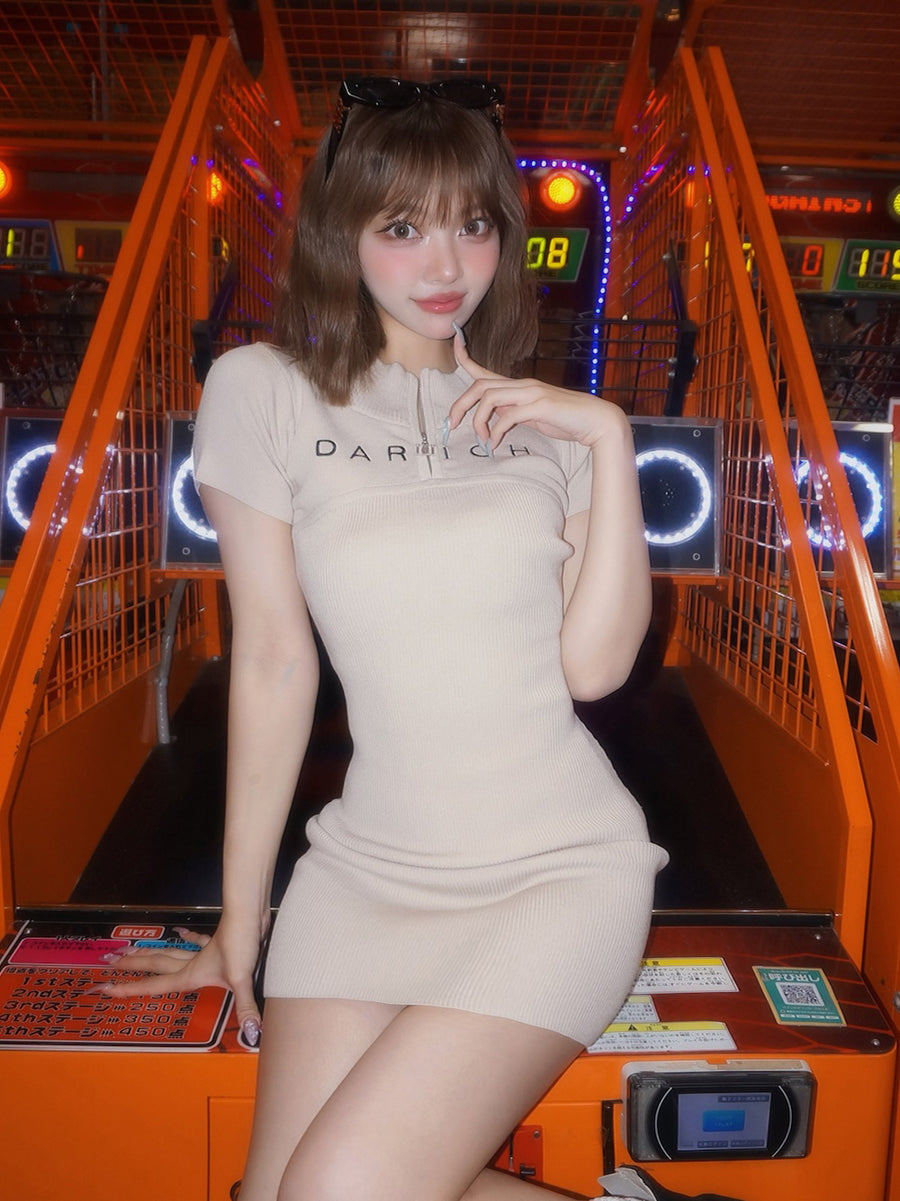 モデル:163cm(着用サイズ:FREE 着用カラー:BEG)