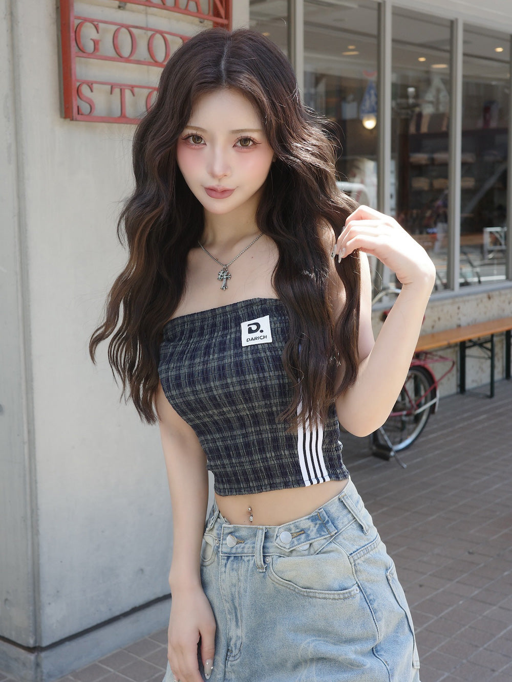 モデル:158cm(着用サイズ:FREE 着用カラー:GRN)