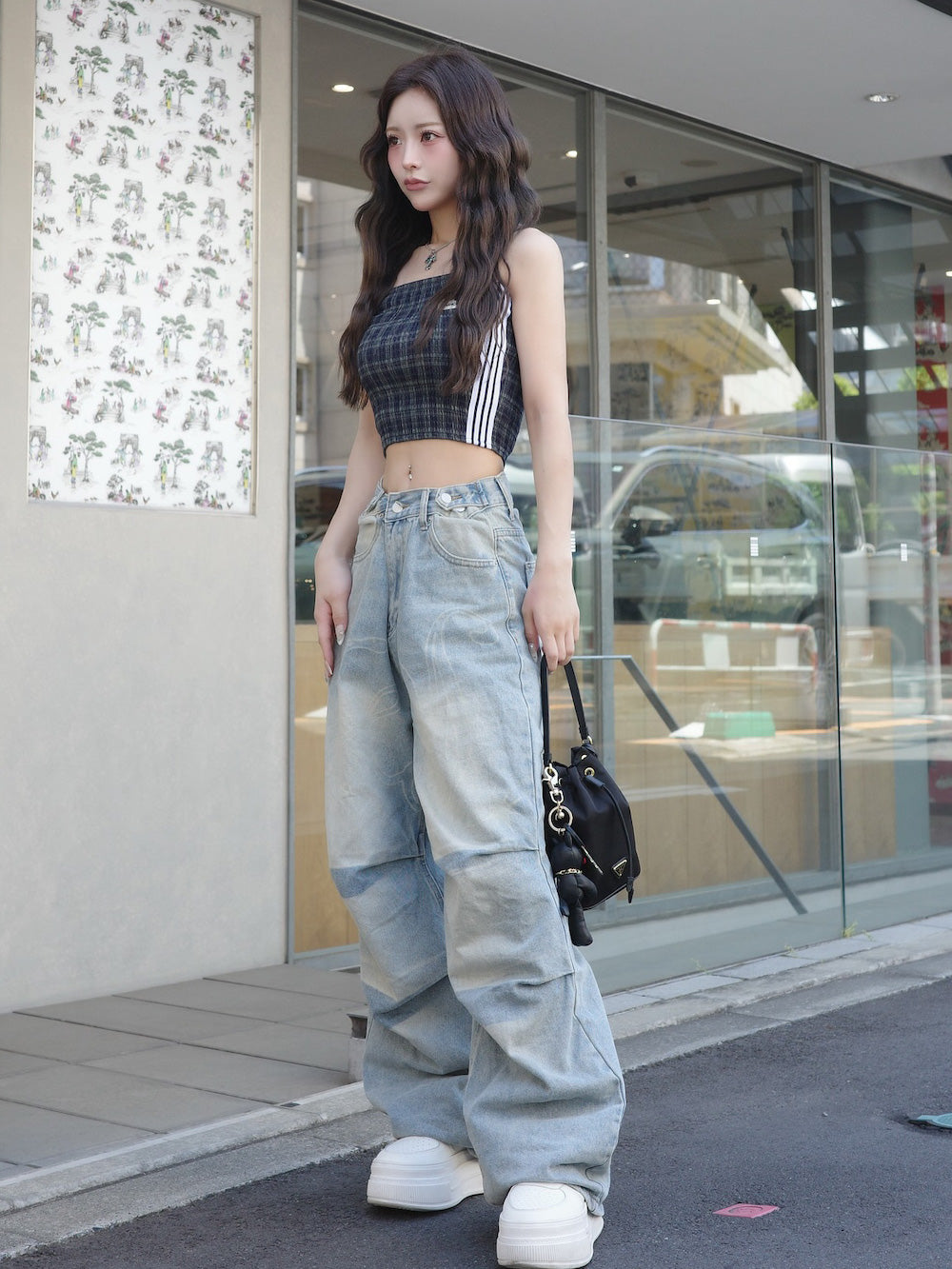 モデル:158cm(着用サイズ:FREE 着用カラー:GRN)