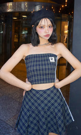 モデル:163cm(着用サイズ:FREE 着用カラー:GRN)