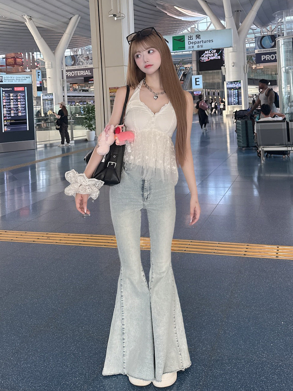 モデル:158cm(着用サイズ:FREE 着用カラー:WHT)