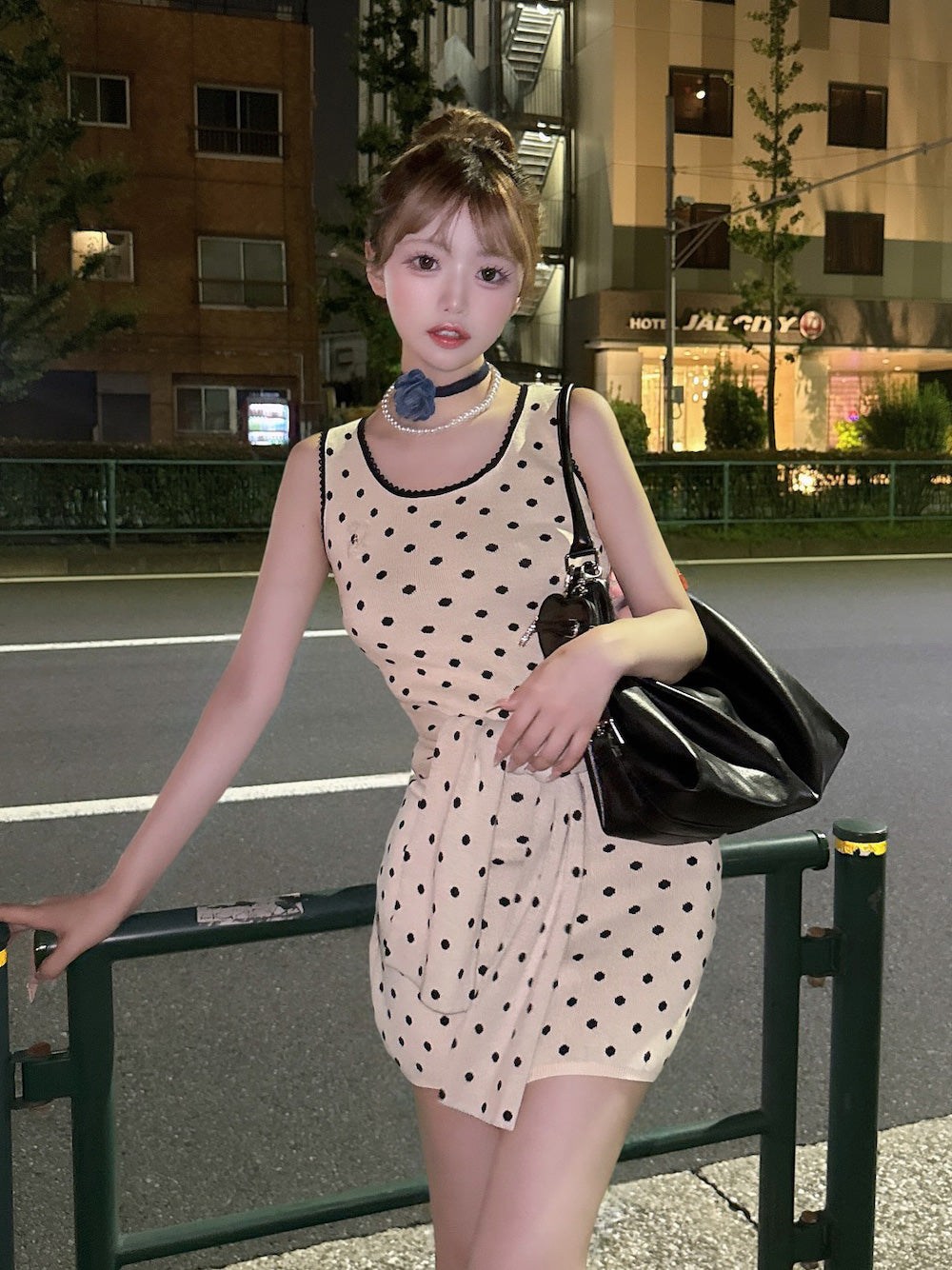 モデル:158cm(着用サイズ:FREE 着用カラー:IVO)