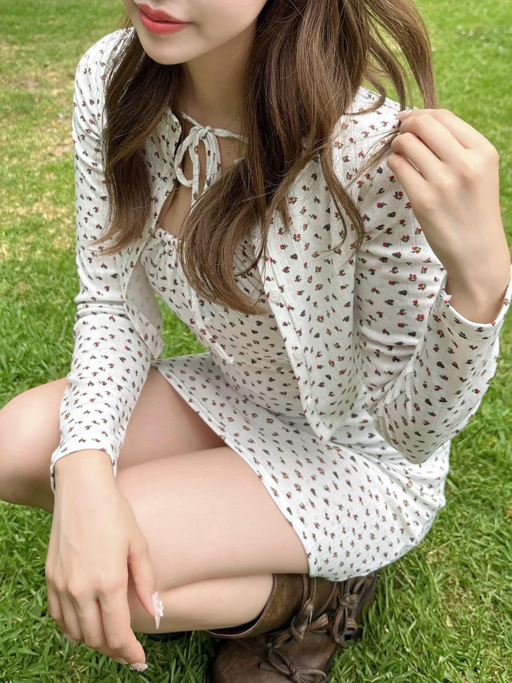 モデル:166cm(着用サイズ:FREE 着用カラー:WHT)