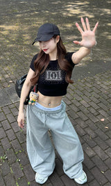 モデル:158cm(着用サイズ:FREE 着用カラー:BLK)