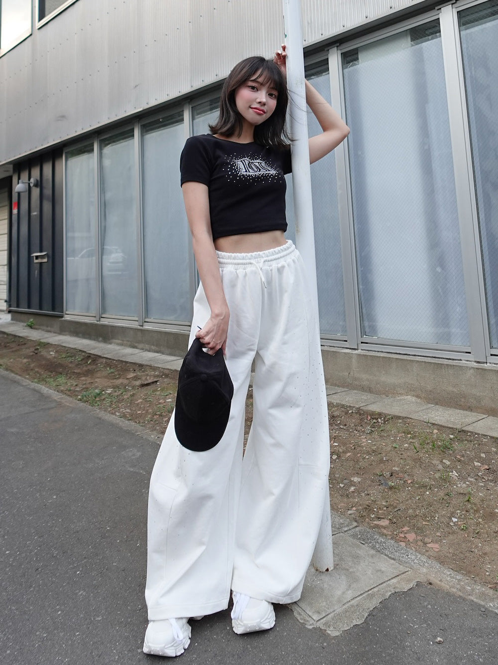 モデル:163cm(着用サイズ:FREE 着用カラー:WHT)