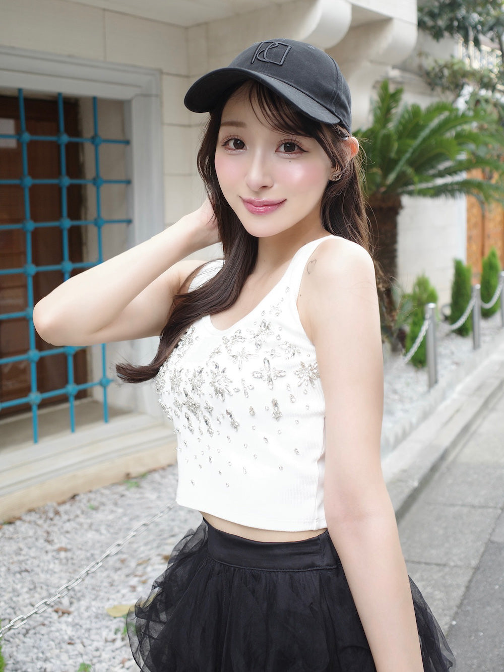 モデル:156cm(着用サイズ:FREE 着用カラー:WHT)