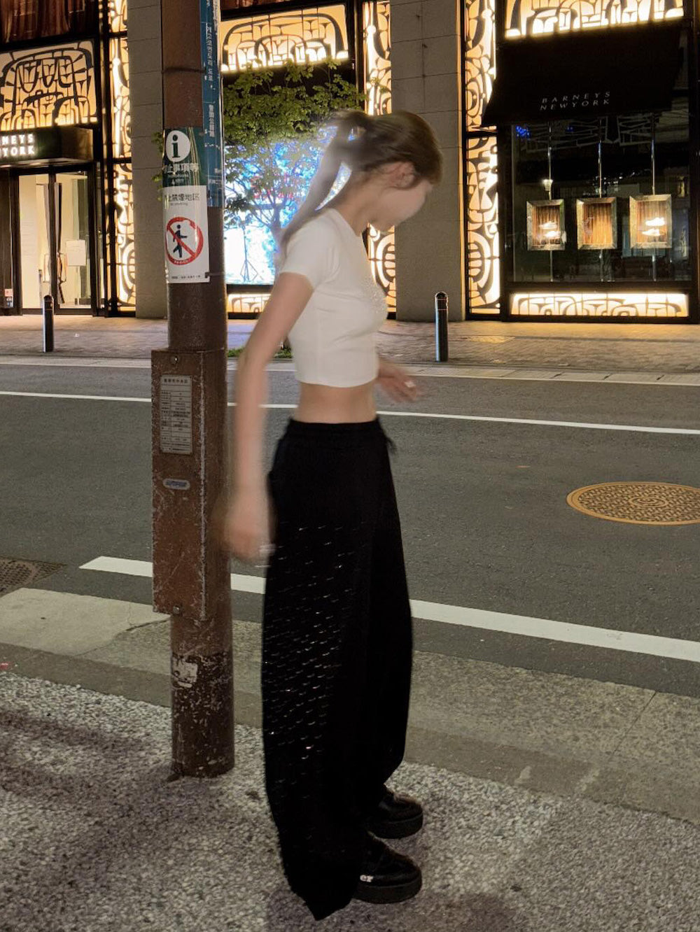 モデル:166cm(着用サイズ:FREE 着用カラー:BLK)
