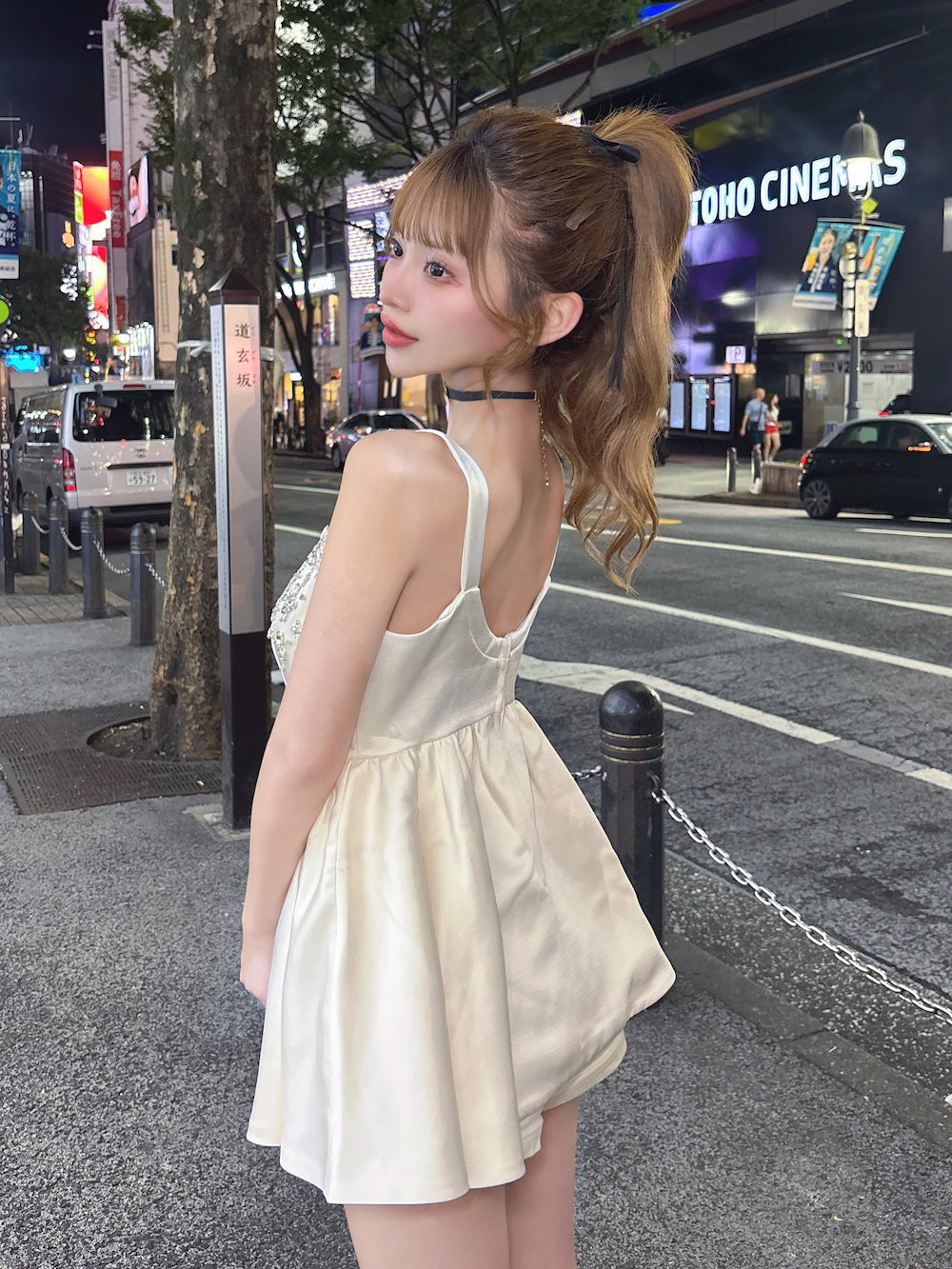 モデル:158cm(着用サイズ:FREE 着用カラー:IVO)