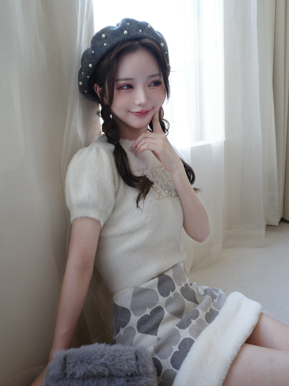 モデル:158cm(着用サイズ:FREE 着用カラー:IVO)