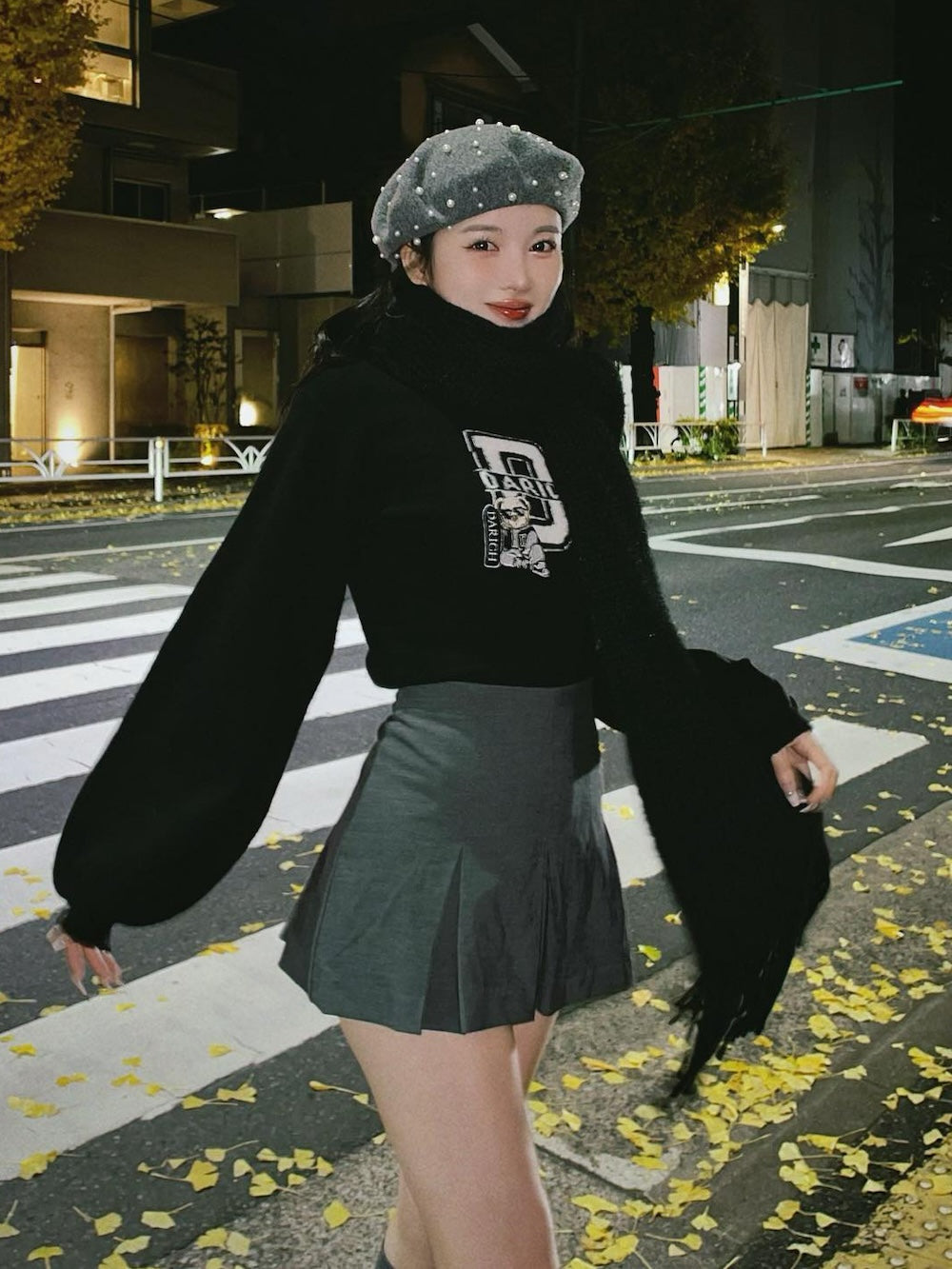 モデル:160cm(着用サイズ:FREE 着用カラー:BLK)