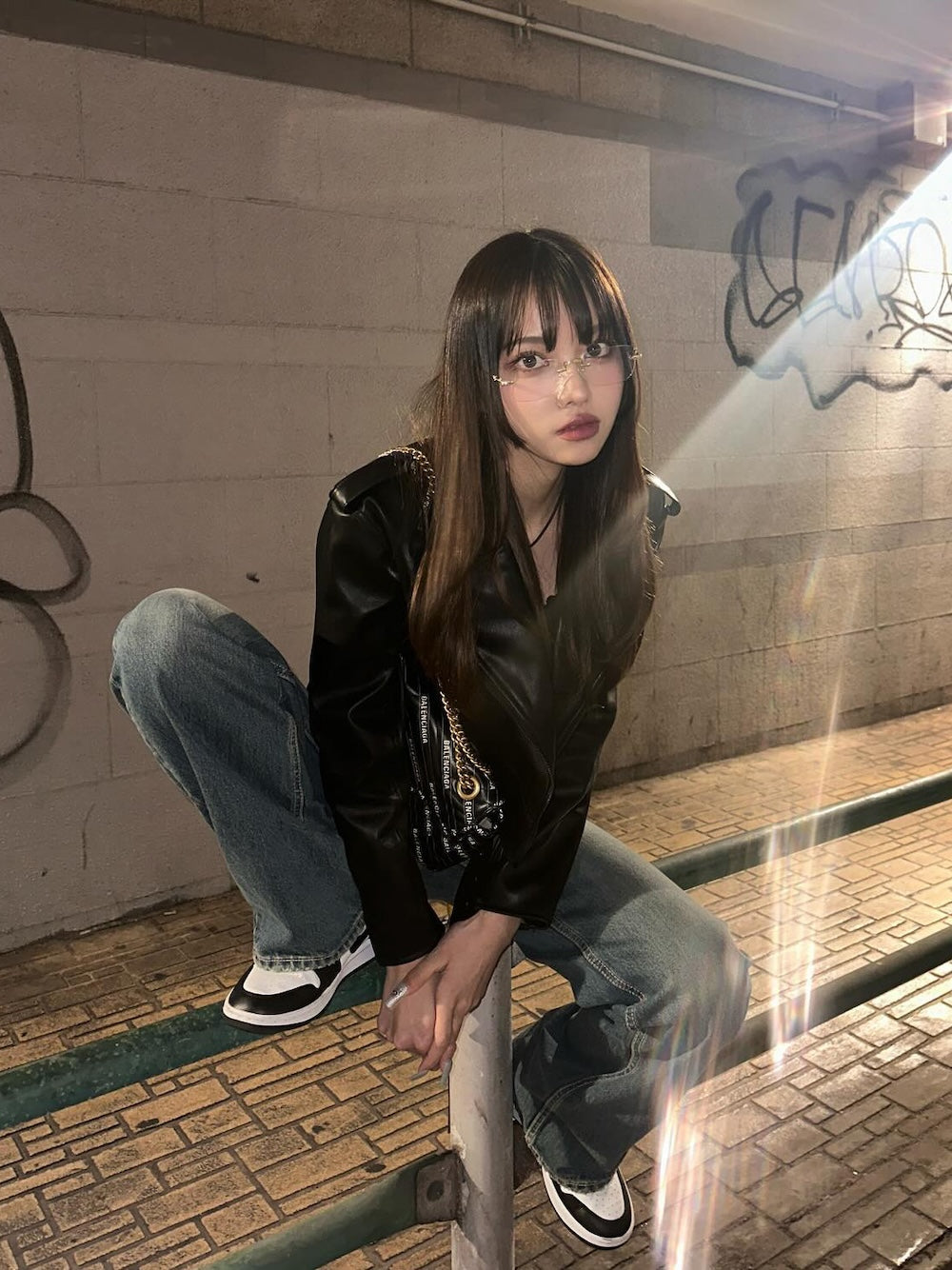 モデル:163cm(着用サイズ:FREE 着用カラー:BLK)