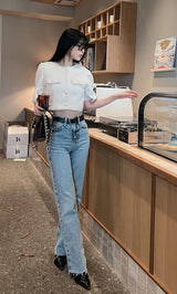 モデル:160cm(着用サイズ:FREE 着用カラー:IVO)