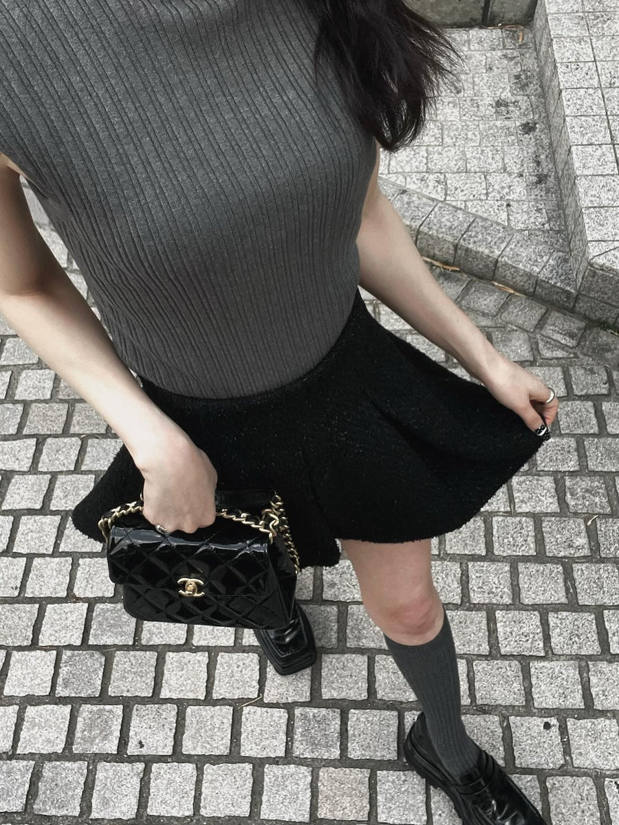 モデル:160cm(着用サイズ:S 着用カラー:BLK)