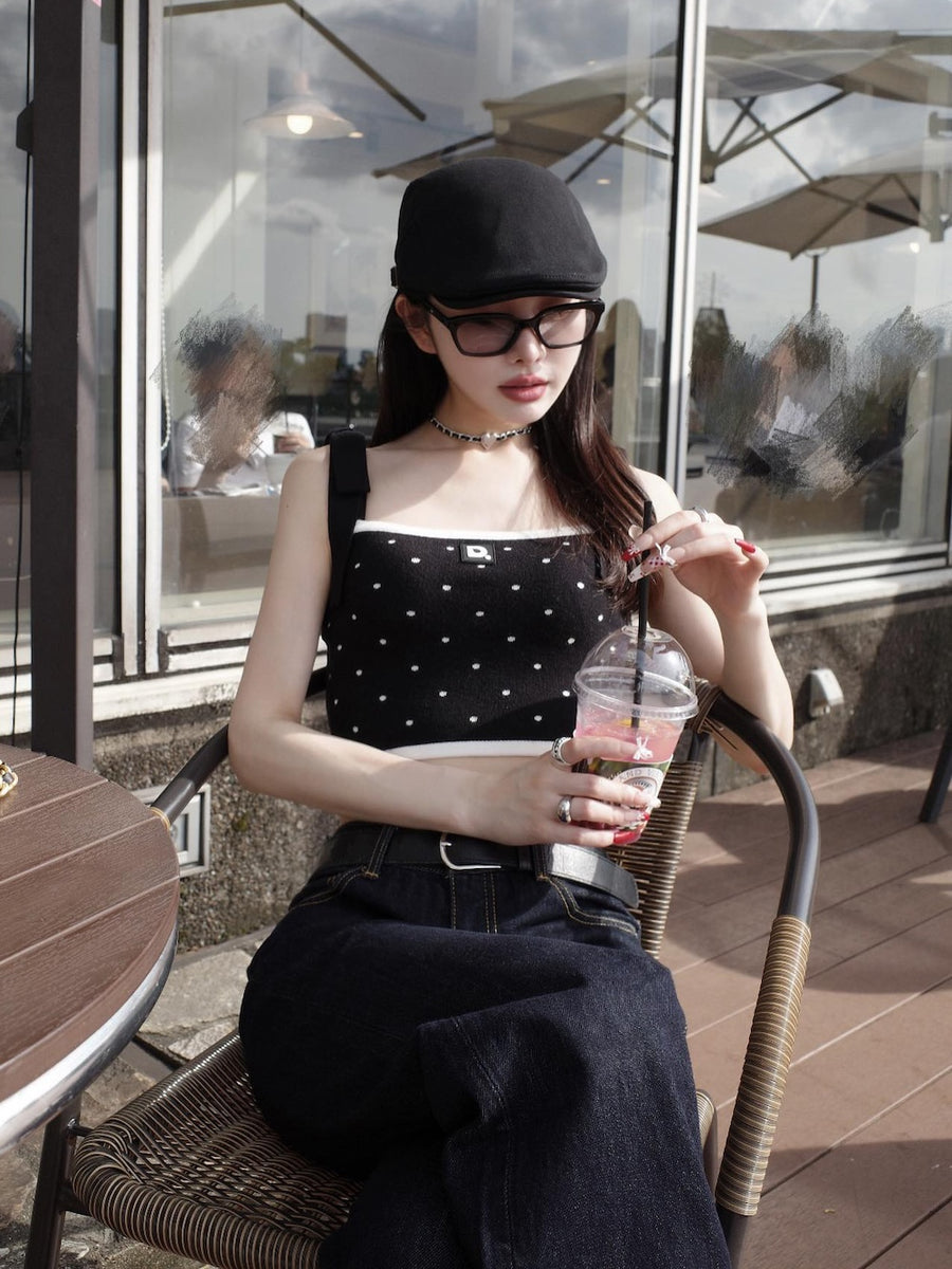 モデル:160cm(着用サイズ:FREE 着用カラー:BLK)