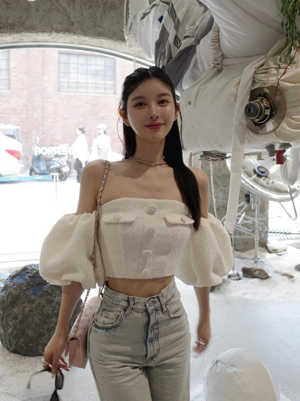 モデル:160cm(着用サイズ:FREE 着用カラー:WHT)